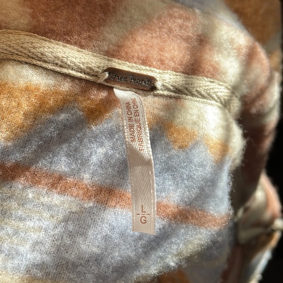 NWT Free People Ruby Jacquard Printed Fleece Jacket - Picture 6 of 10